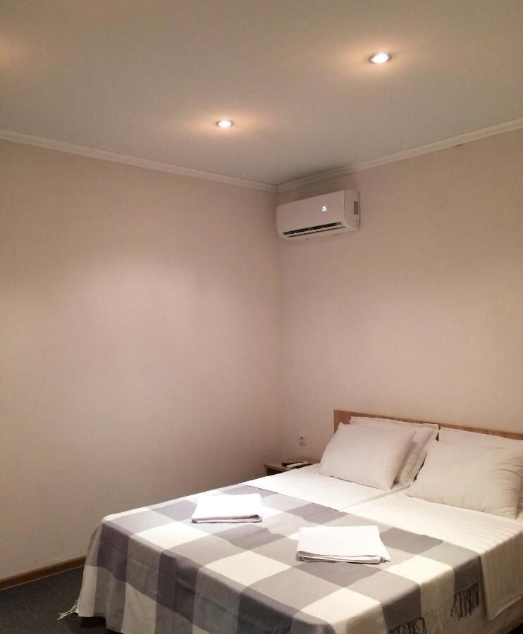 Vesna Hotel Сухум